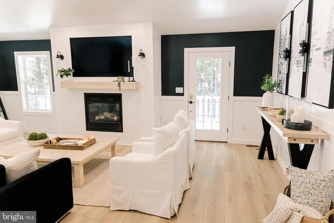 Foto del edificio - 268 Dogwood Dr