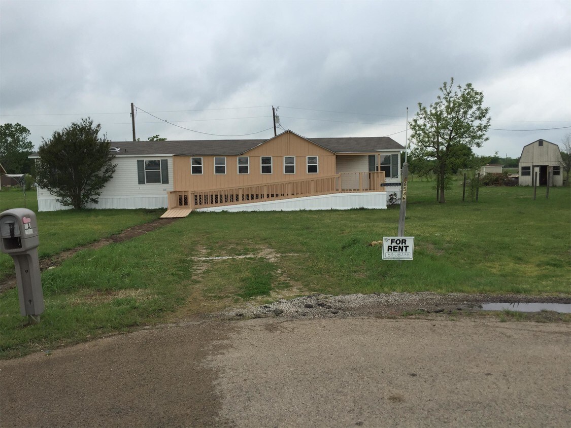 Primary Photo - 18546 Lister Ct