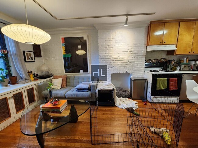 Building Photo - 531A 6 AVENUE