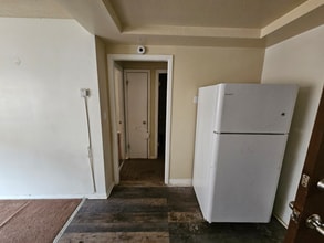 Building Photo - 13540 Superior Rd