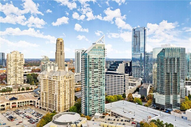 Building Photo - 3338 Peachtree St NE
