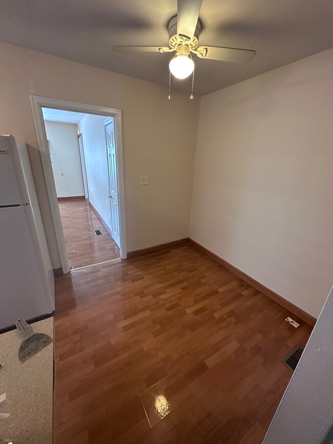 Dining Area - 339 E Bruce Ave