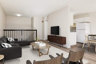 Building Photo - Declan Villa