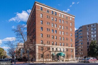 Building Photo - 1133 13th St NW