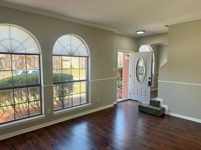 Foto del edificio - 7836 Excaliber Rd