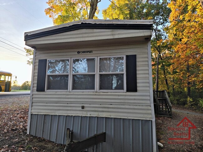 Building Photo - 271 C C Camp Rd