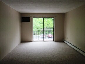 Foto del edificio - 23 Country Club Dr