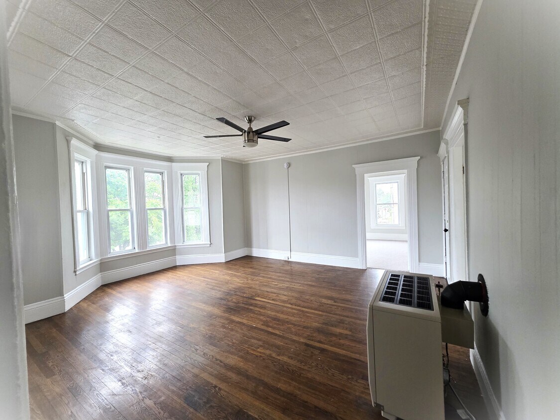 Large living room with high ceilings - 357 Central St