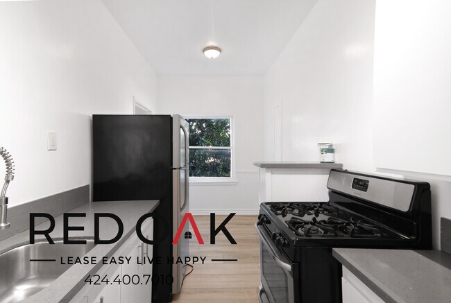 Foto del edificio - ~2 Months FREE~ Lovely Studio with Gorgeou...