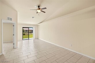 Building Photo - 4111 Skyline Blvd