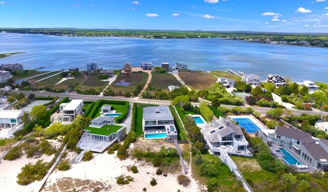 Foto del edificio - 345 Dune Rd