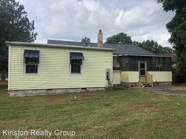 3 Br 2 Bath House 901 College Street House For Rent In Kinston Nc Apartments Com