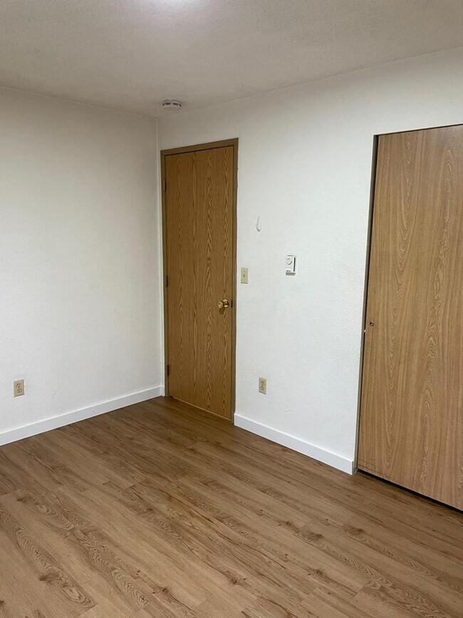 Foto del edificio - 12113 114th Ave Ct E