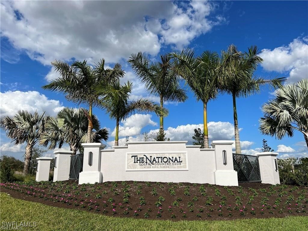 Foto principal - 6046 National Blvd