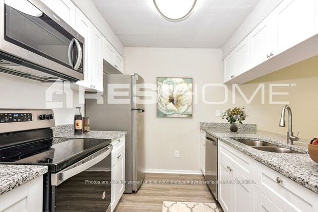 Photo - 1283 Old Countryside Cir (Stone Mountain, GA) House
