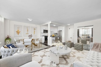 Building Photo - 600 Kissimmee Dr