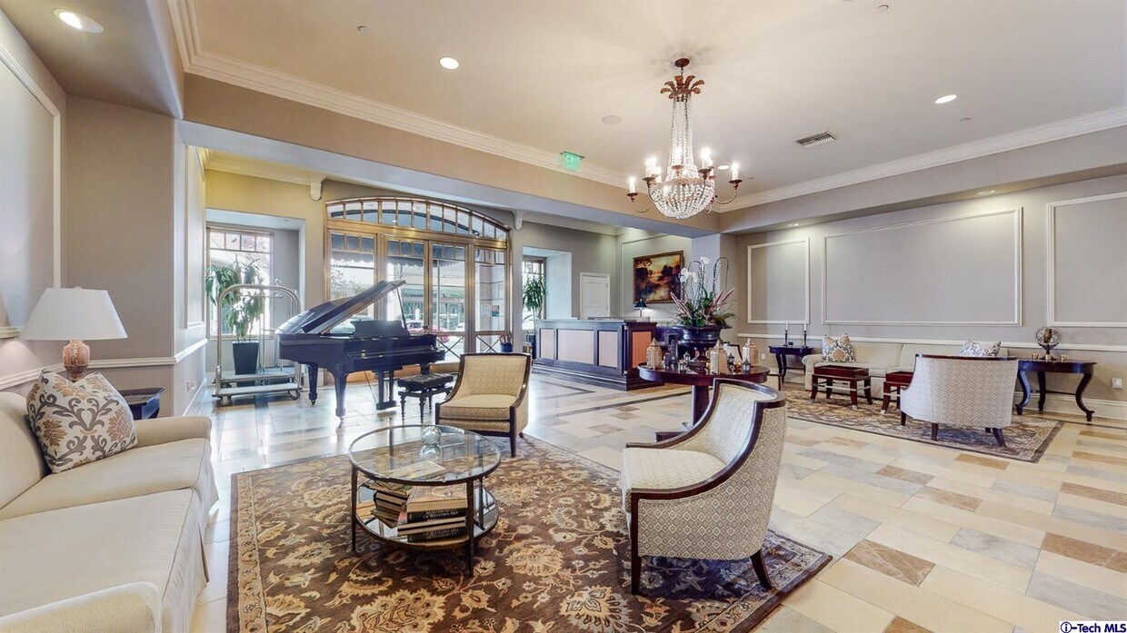 Foto principal - 623 Caruso Ave