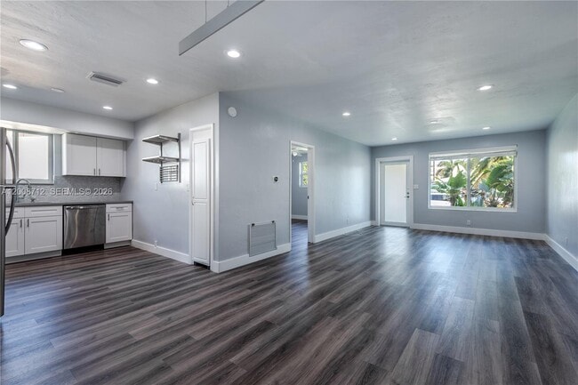 Foto del edificio - 326 SE 3rd Terrace