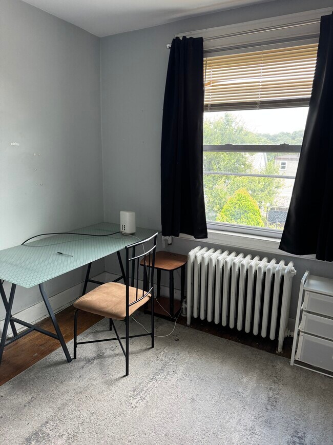 Foto del edificio - 3258 Dawson St