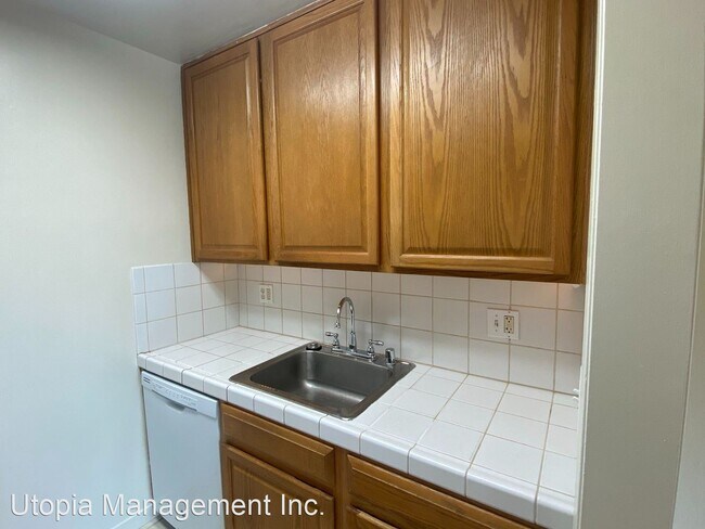 Foto del edificio - 1 br, 1 bath House - 7 Captain Drive #214