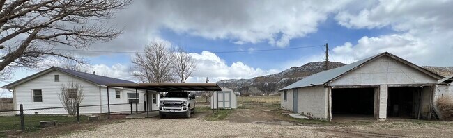 Building Photo - 21296 Rd C