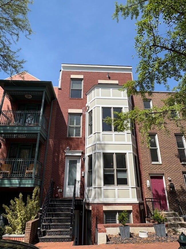 Building Photo - 1431 Corcoran St NW
