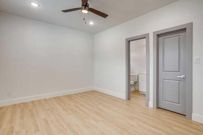 Foto del edificio - 3817 Winfield Ave
