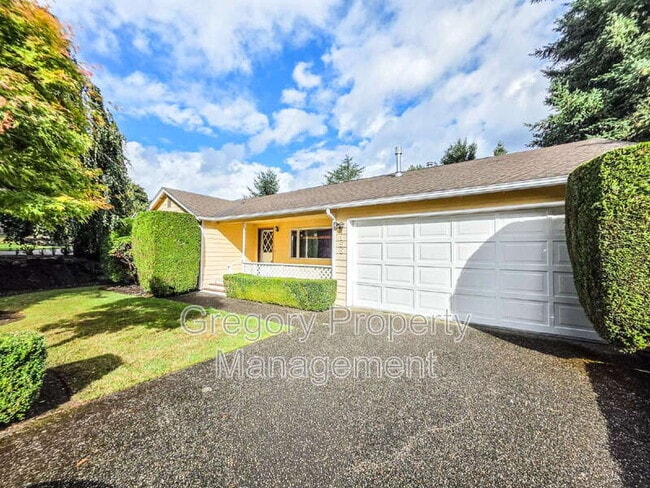 Foto del edificio - 4155 West Lake Sammamish Pkwy NE