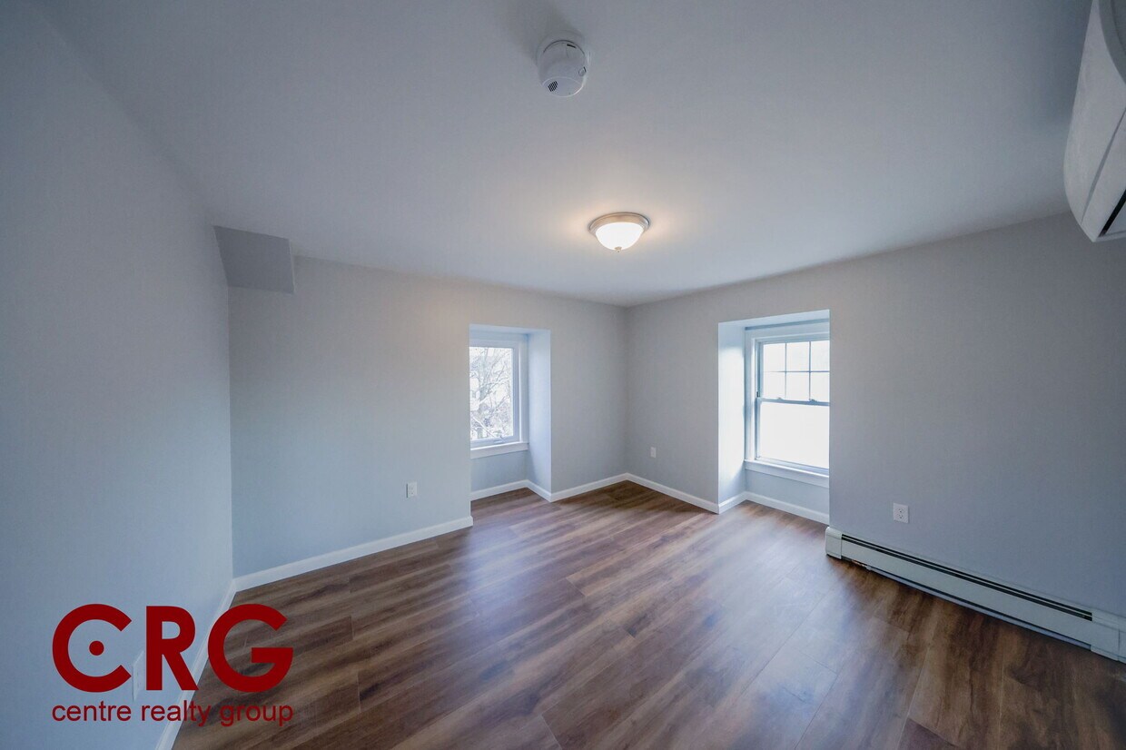 Foto principal - 81 Alder St