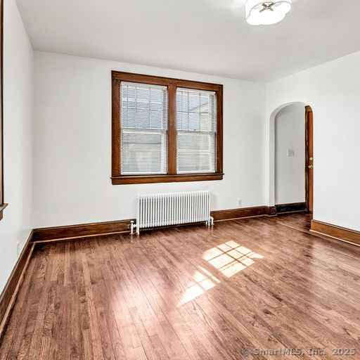 Building Photo - 48 Scofield Ave