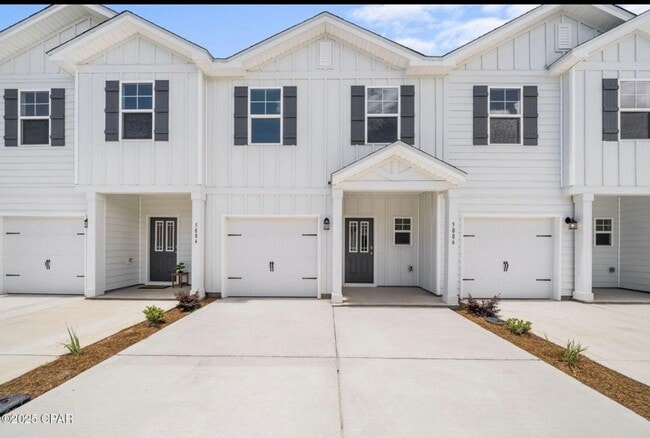 Building Photo - 5876 Tyndall Pl