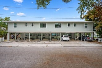 Building Photo - 308 Ohio Pl