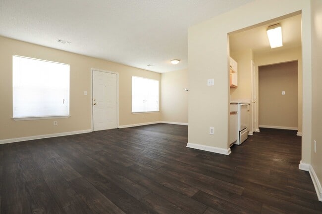 Building Photo - Sunchase Apartments