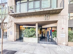 Building Photo - 527 Tenth Ave