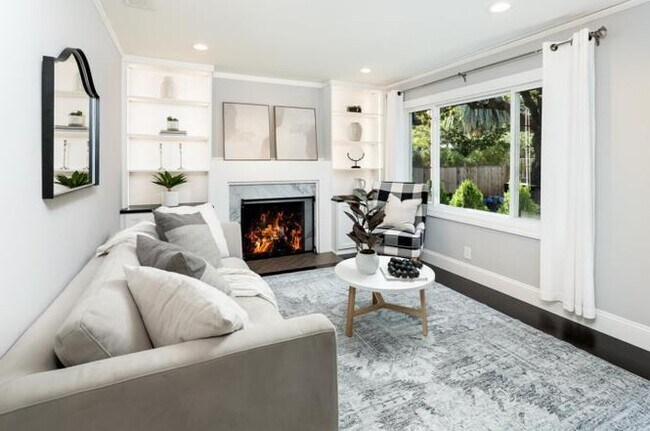 Building Photo - 381 McKendry Dr