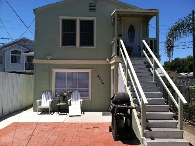 Foto principal - 4226 Wilson Ave