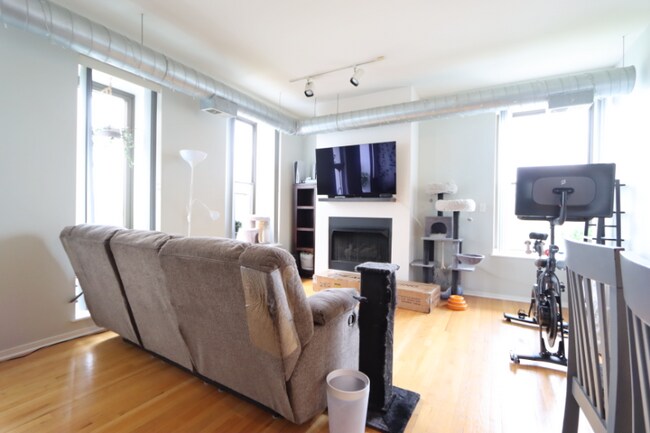 Foto del edificio - 811 S Lytle St