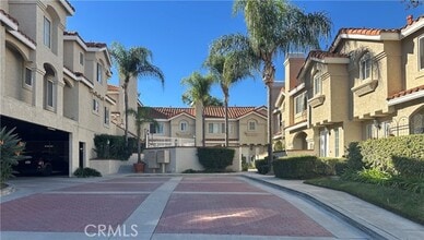 Building Photo - 201 Laurel Ave