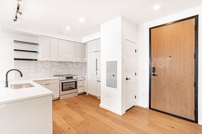 Foto del edificio - 1601 Park Ave