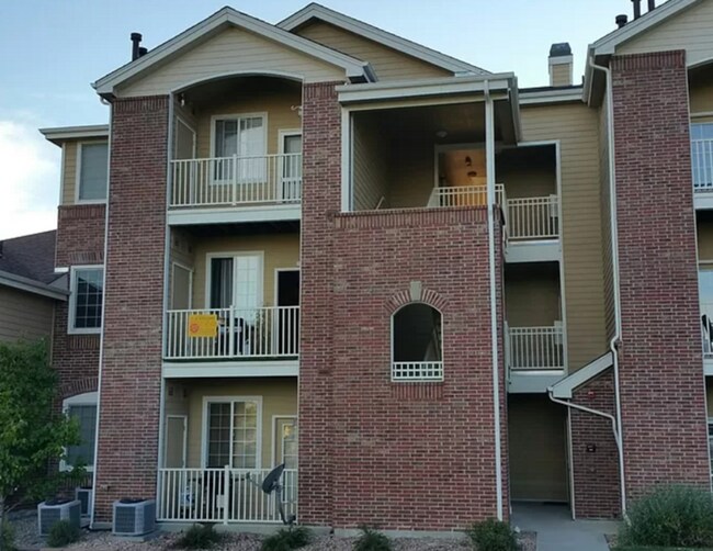 2675 S Danube Way Unit 204, Aurora, CO 80013 Condo for Rent in