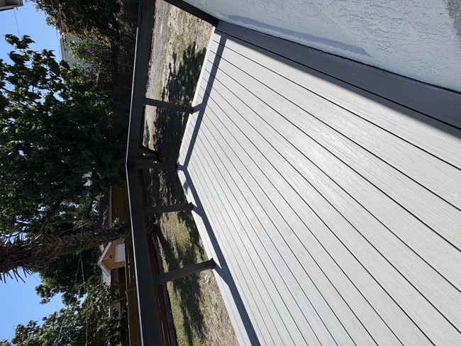 Building Photo - 814 39th St