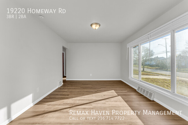 Foto del edificio - 19220 Homeway Rd