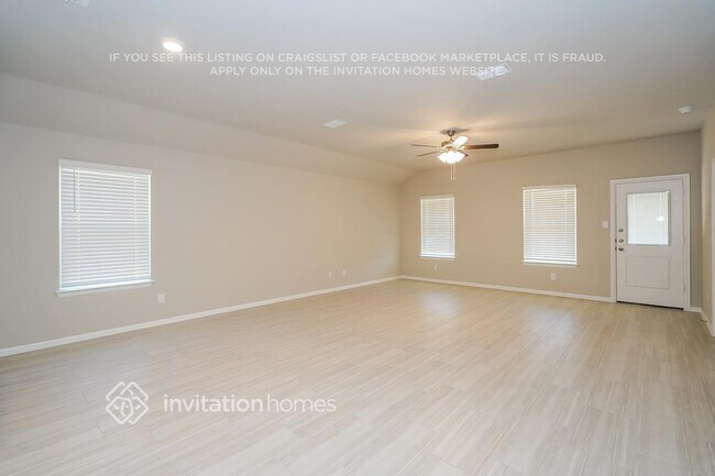 Building Photo - 433 Blanco Dr