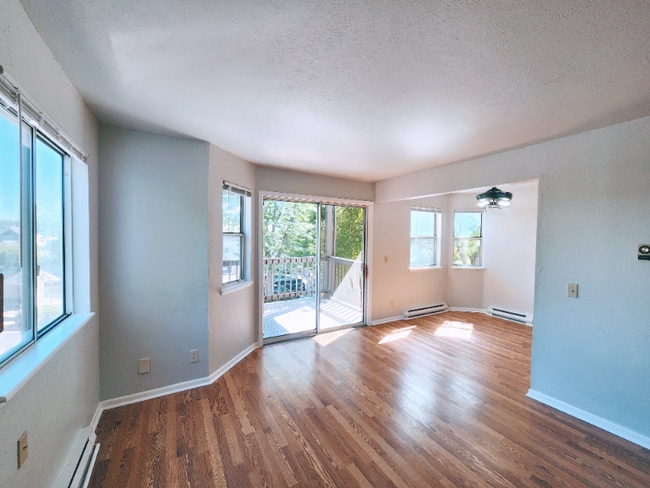 Building Photo - 17321 E Mansfield Ave