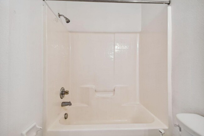 Foto del edificio - 6412 Cypressdale Dr