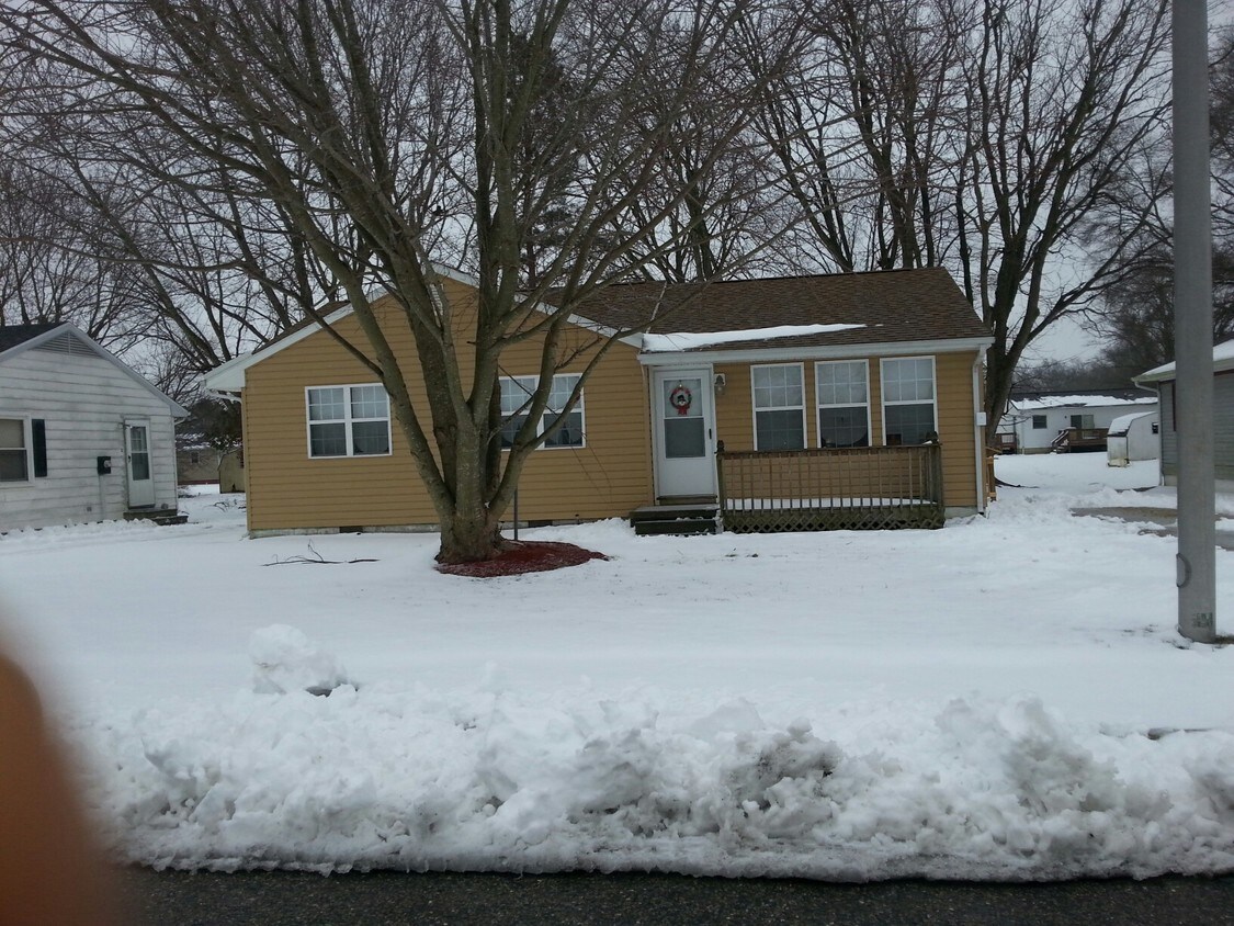 729 8th St, City, MD 21851 House for Rent in City