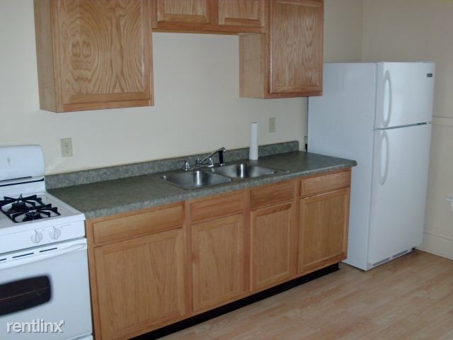 Building Photo - 1 br, 1 bath 4plex - Madison 1046