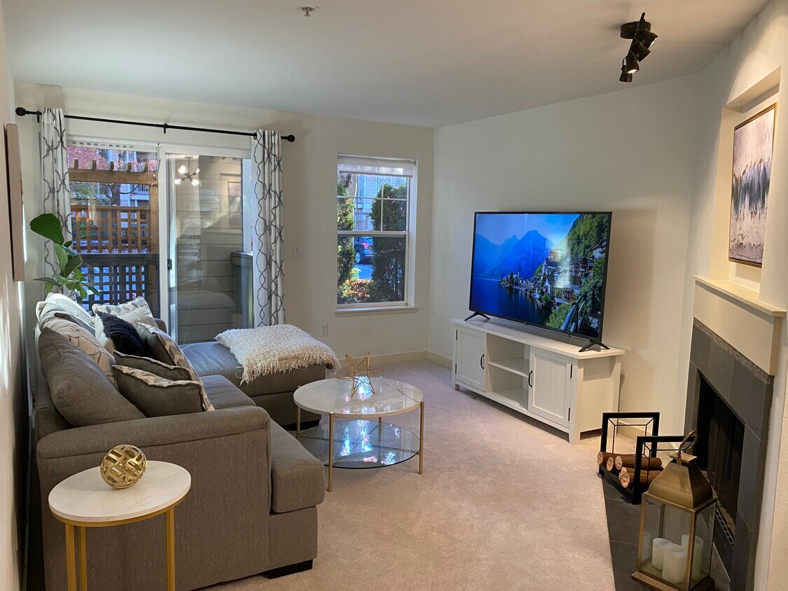 7711 NE 175th St Unit D107, Kenmore, WA 98028 Condo for Rent in