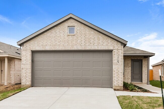 Building Photo - 1723 Crossbill St