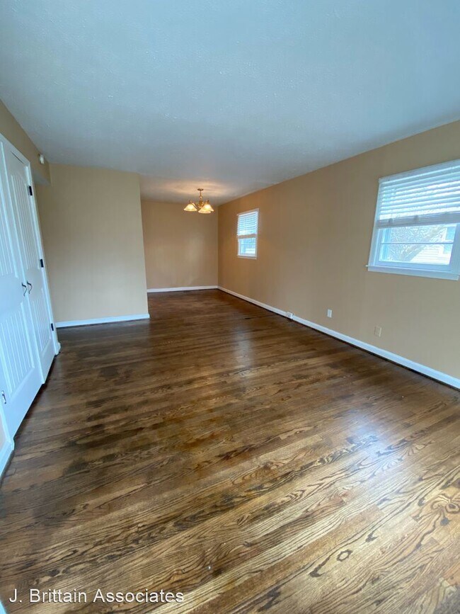 Building Photo - 3 br, 1 bath House - 500 Rocky Mountain Road